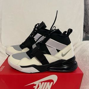 Nike Airforce utility 270